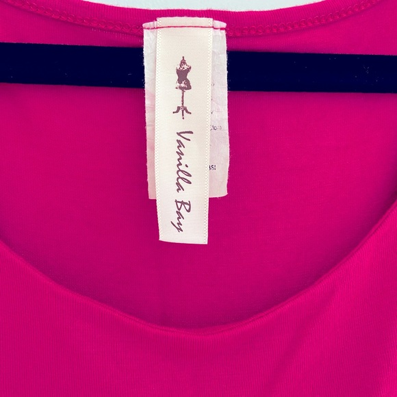 🌟 3 FOR $25 🌟 Vanilla Bay Hot Pink Sleeveless Dress - Picture 4 of 4